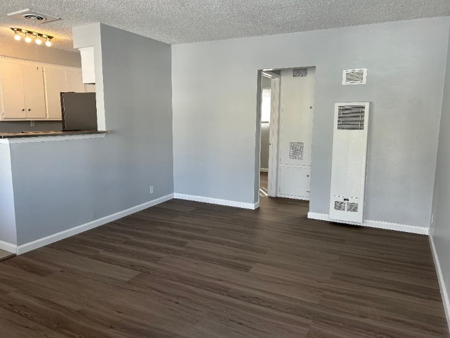 Foto del edificio - 2621 W Ramona Rd