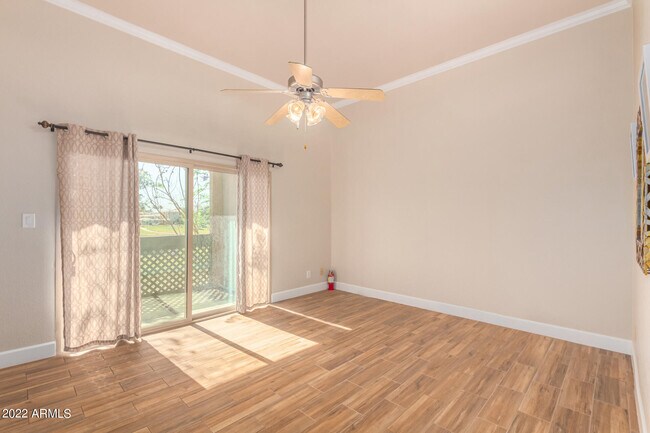 Foto del edificio - 3600 N Hayden Rd