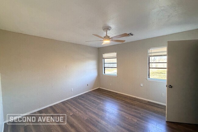 Building Photo - 329 NW 119th St