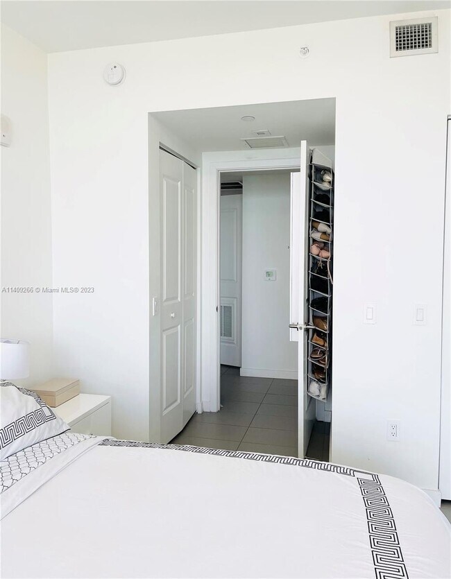 Foto del edificio - 1600 NE 1st Ave