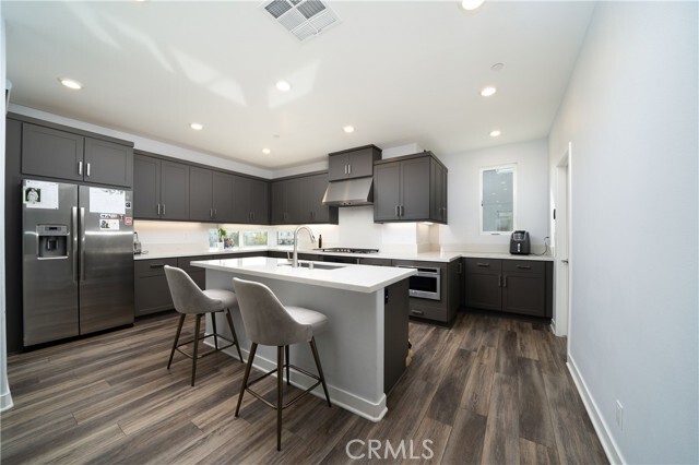 Photo - 430 Transport Townhome