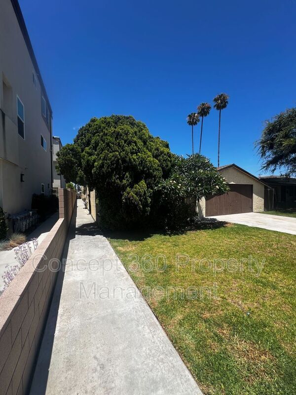 Foto principal - 4087 Farquhar Ave