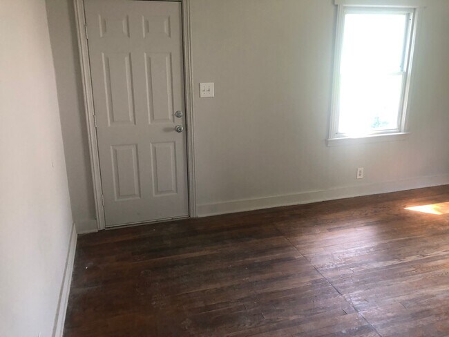 Building Photo - Culp Circle Single-Family Residences