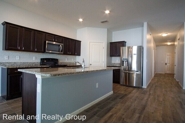 3 br, 2 bath House - 916 Orchid Grove Blvd - House Rental in Davenport