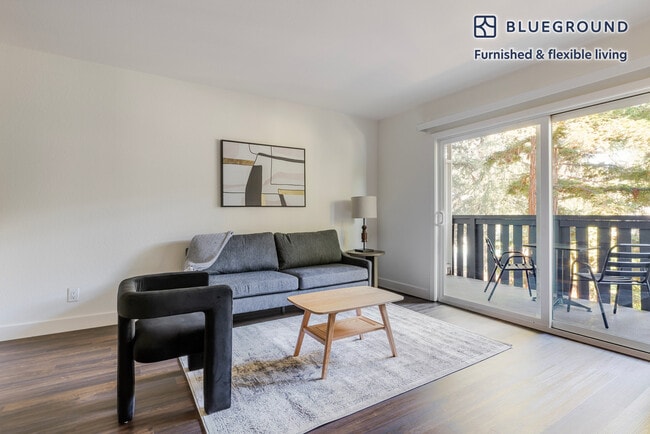 Building Photo - 655 S Fair Oaks Ave