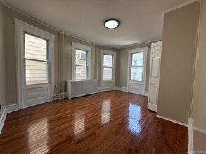 Building Photo - 2849 Harrington Ave