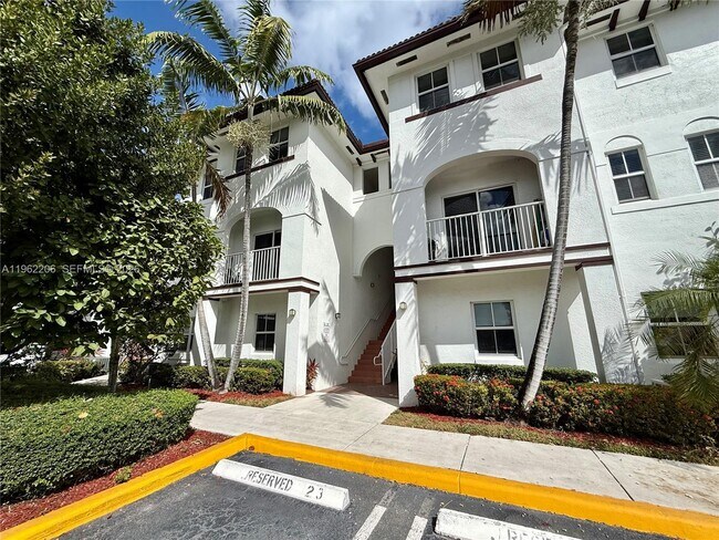 Building Photo - 8960 NW 97th Ave
