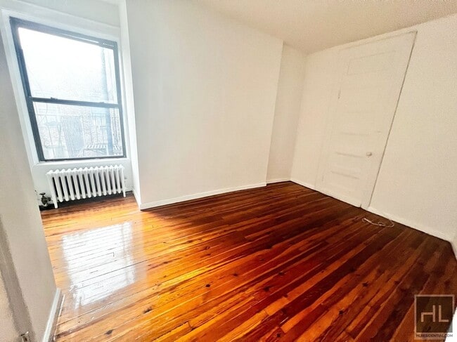 Foto del edificio - YORK AVENUE