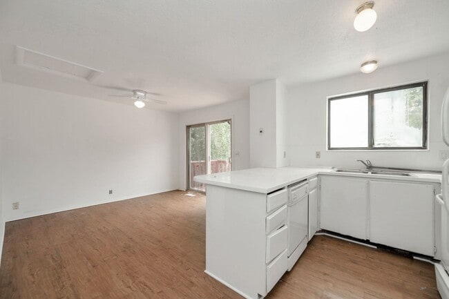 Building Photo - 5663 W 3980 S