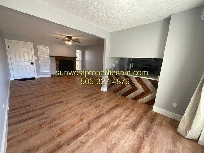 Building Photo - 1151 E Navajo St