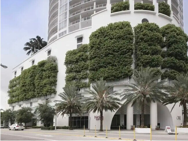 Foto del edificio - Opera Tower