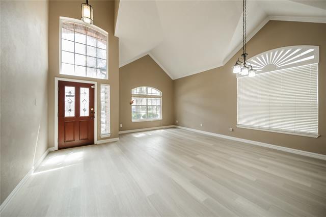 Building Photo - 322 Calstone Dr