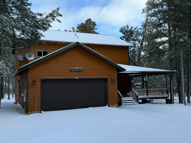 Building Photo - 921 Rainbow Mine Rd