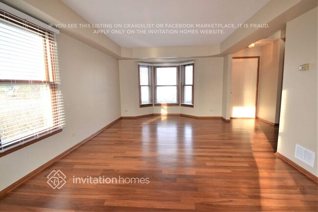 Foto del edificio - 1445 Woodscreek Cir