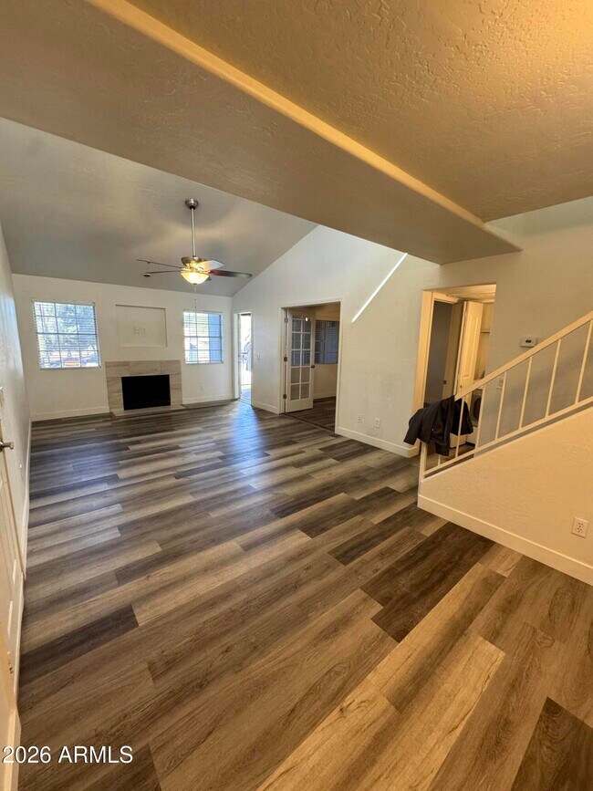 Foto del edificio - 14145 N 92nd St