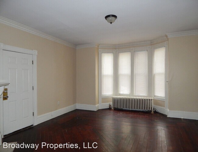 Building Photo - 78 Essex St
