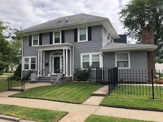 Primary Photo - 211 Argonne Dr