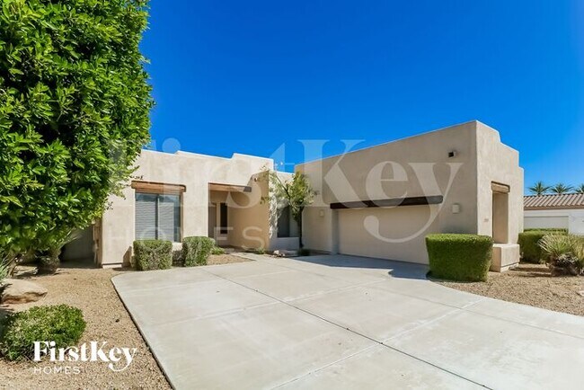 Building Photo - 14440 W Cora Ln