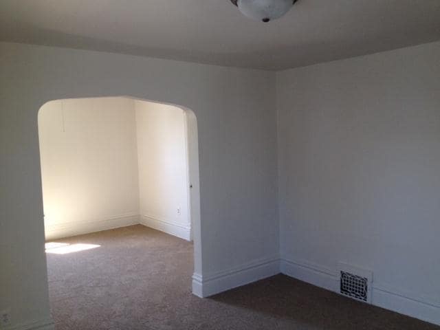 Building Photo - 2 bedroom in Elgin IL 60120