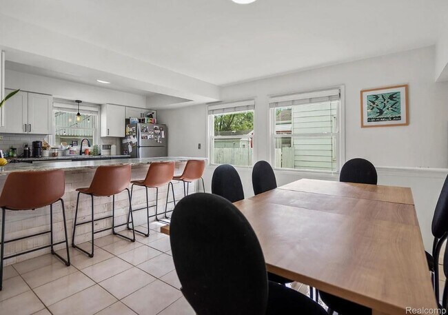 Kitchen - 2204 Mahan St