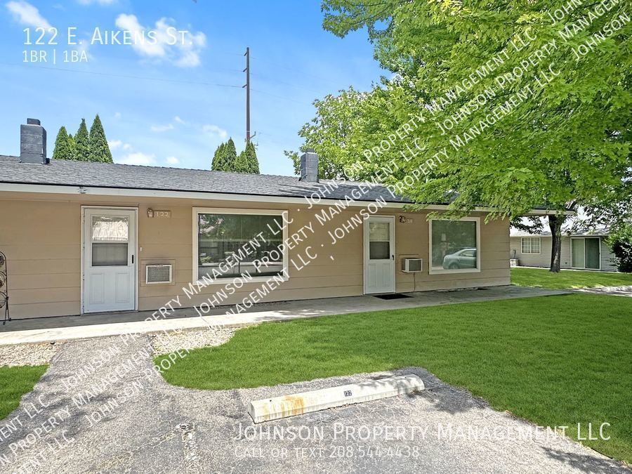 Primary Photo - Downtown Eagle 1 Bedroom Apartment with Co...