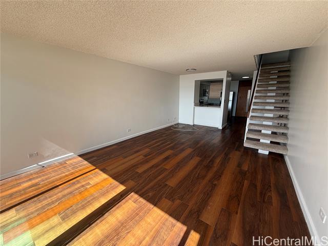 Building Photo - 500 University Ave