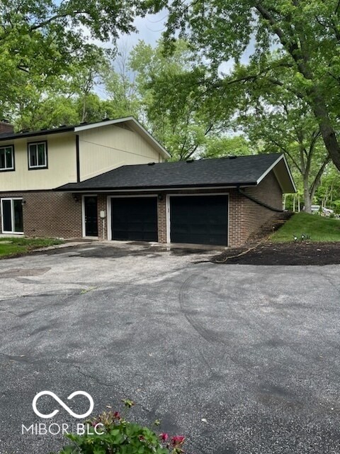 Foto del edificio - 1340 Rohrer Rd