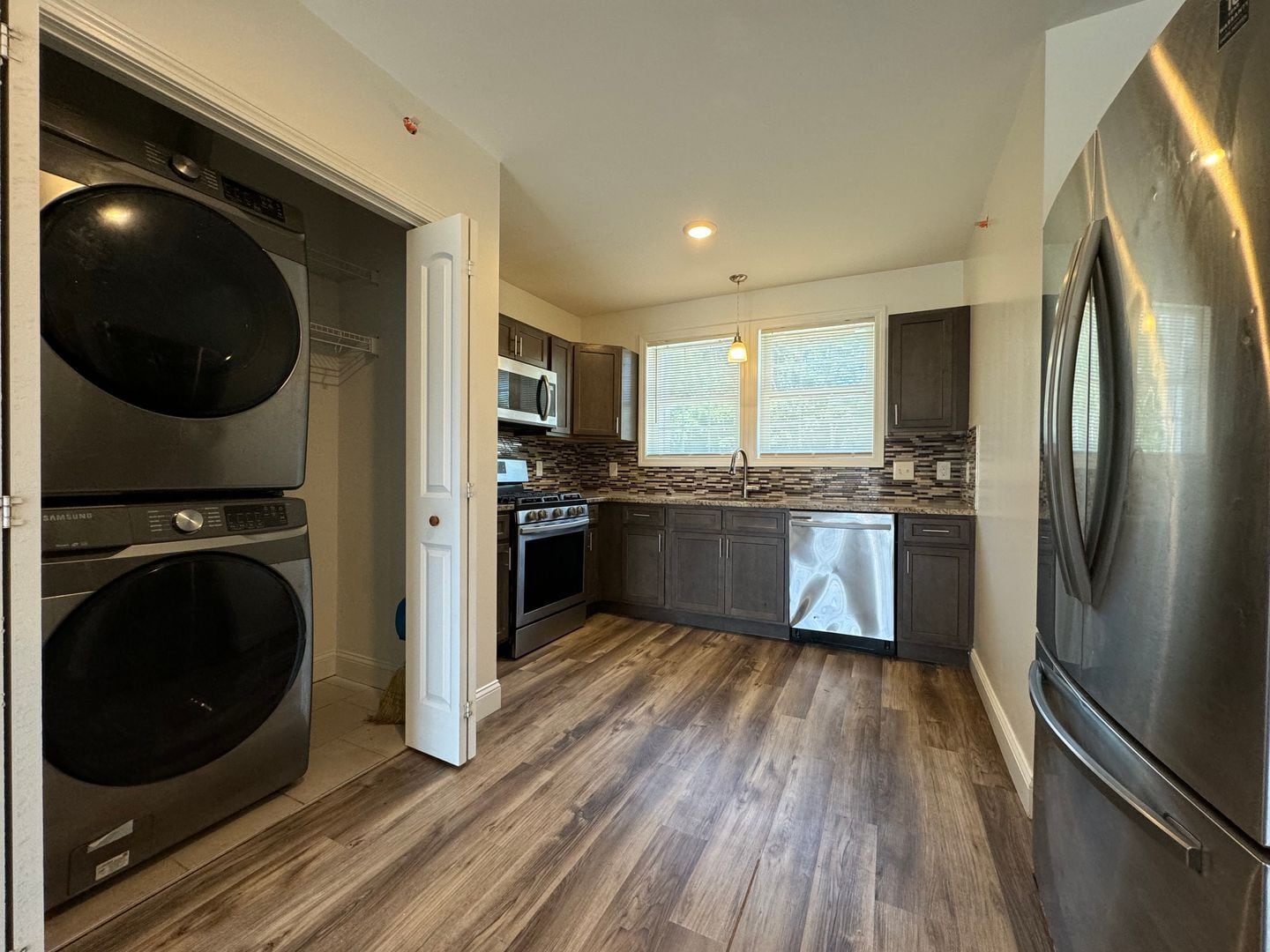 Curated visual reference: Visual Reference: 50 60 Village Green S Unit 4 East Providence Ri
