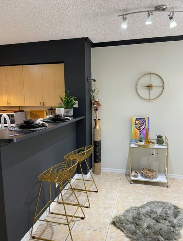 Foto del edificio - 8754 River Homes Lane