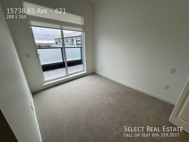 Building Photo - 15738-15785 85 Ave