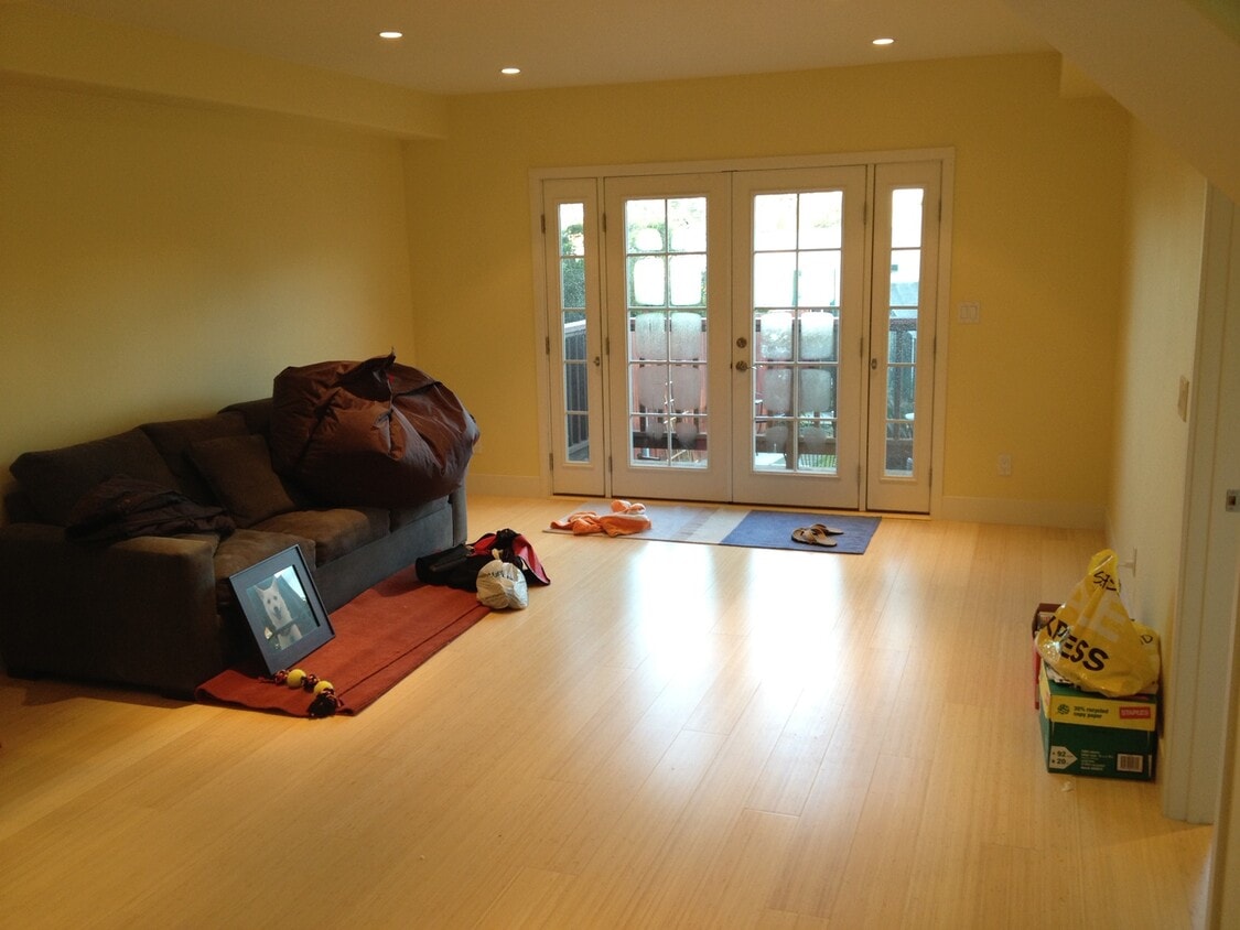 open concept living room - 75 Vernon St