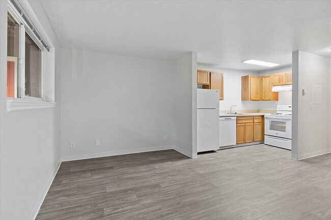 Apartamentos Witham Village - Corvallis, Oregón - 1 dormitorio - Witham Village