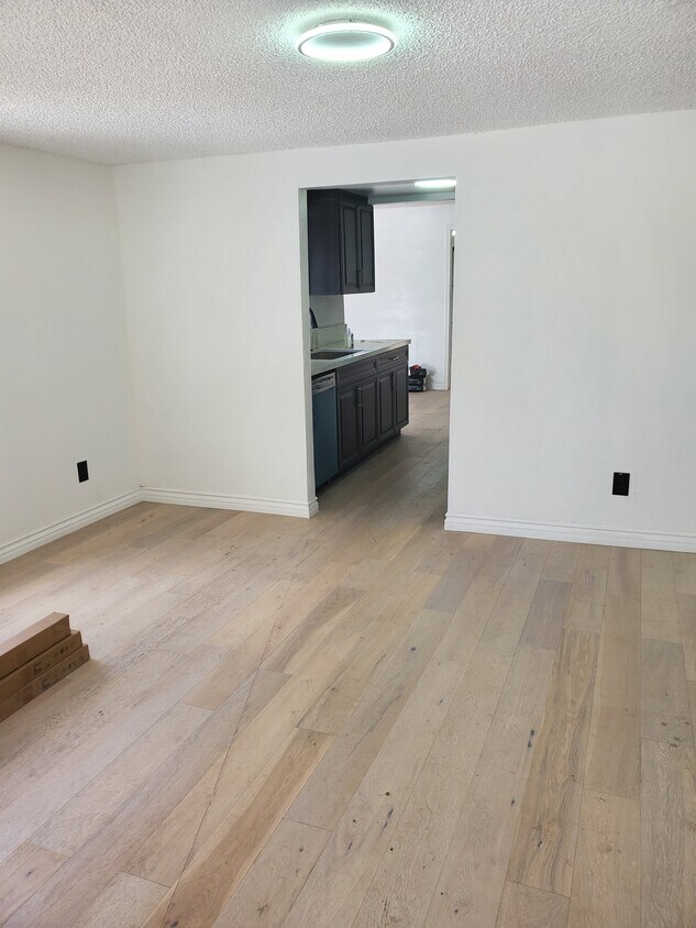 Foto principal - 2120 E Lucien St