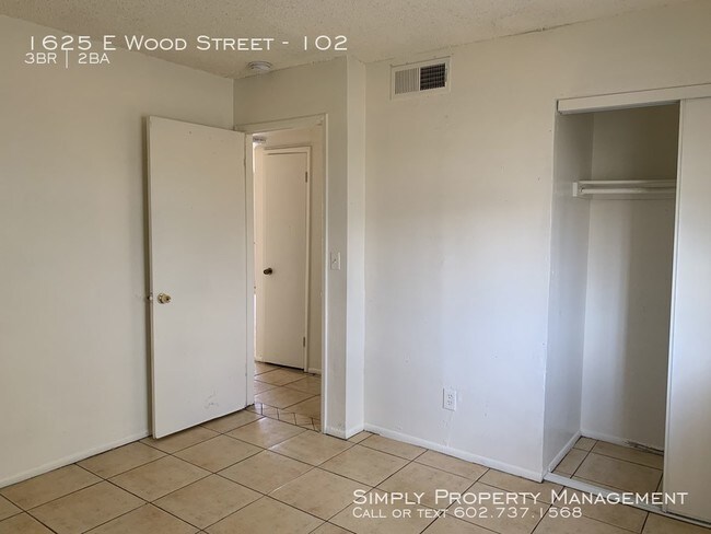Foto del edificio - Lower level unit at 16th St and Broadway!