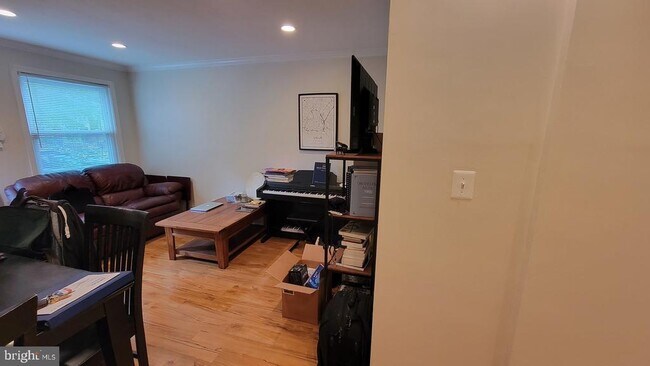 Foto del edificio - 1219 16th St NE