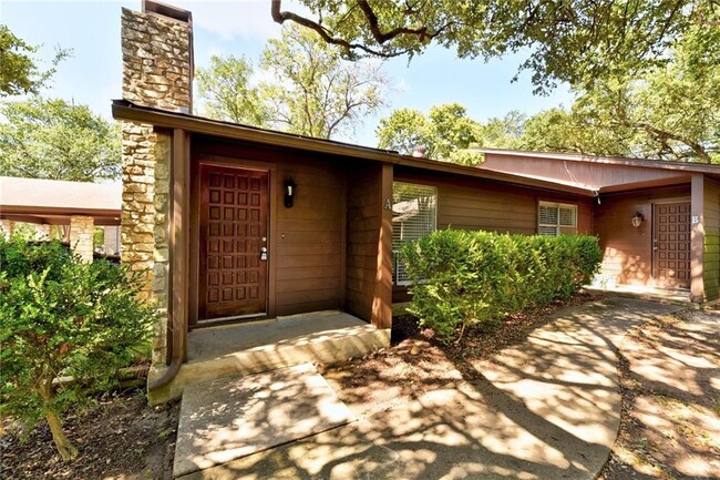 Foto del edificio - 11904 Broad Oaks Dr