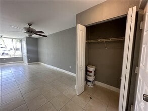 Building Photo - 2861 N Oakland Forest Dr