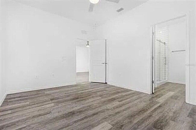 Foto del edificio - 5207 30th St Sw