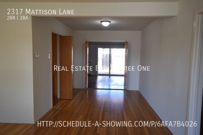 Building Photo - Large Live Oak 2 Bedroom / 2 Bath Single F...