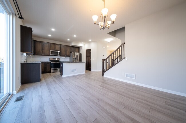 Foto del edificio - 7691 77th Wy