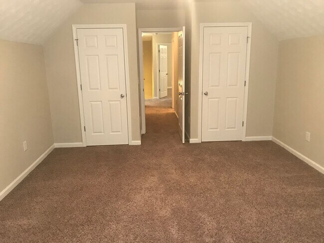Foto del edificio - 6230 Ambercrest Ct