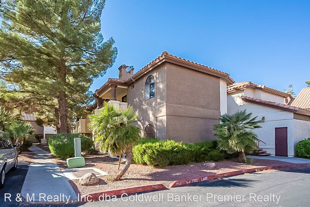 Primary Photo - 2 br, 2 bath House - 2995 E. Sunset Rd. #210H