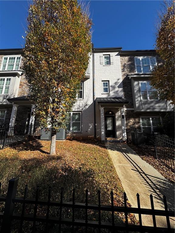 Primary Photo - 20 Wren Dr