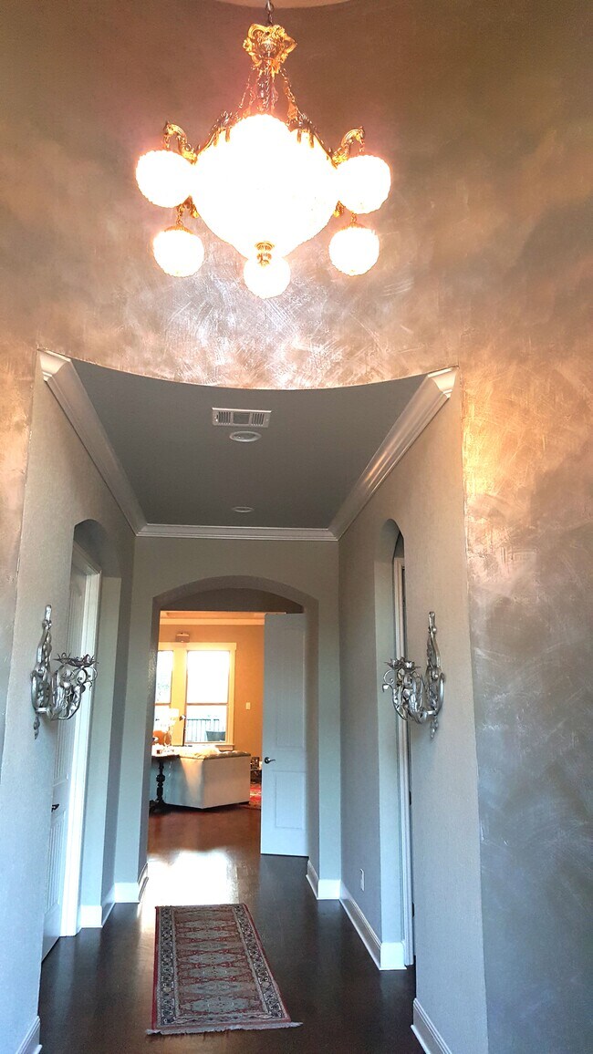 Building Photo - 4626 Amorosa Way