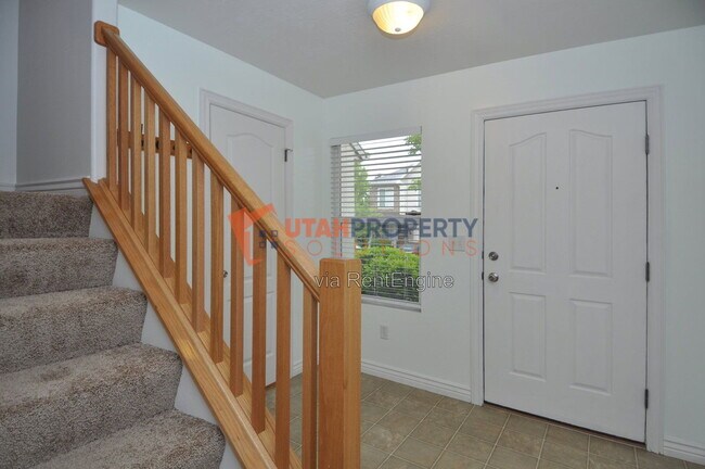 Building Photo - 6698 Balfour Ln W