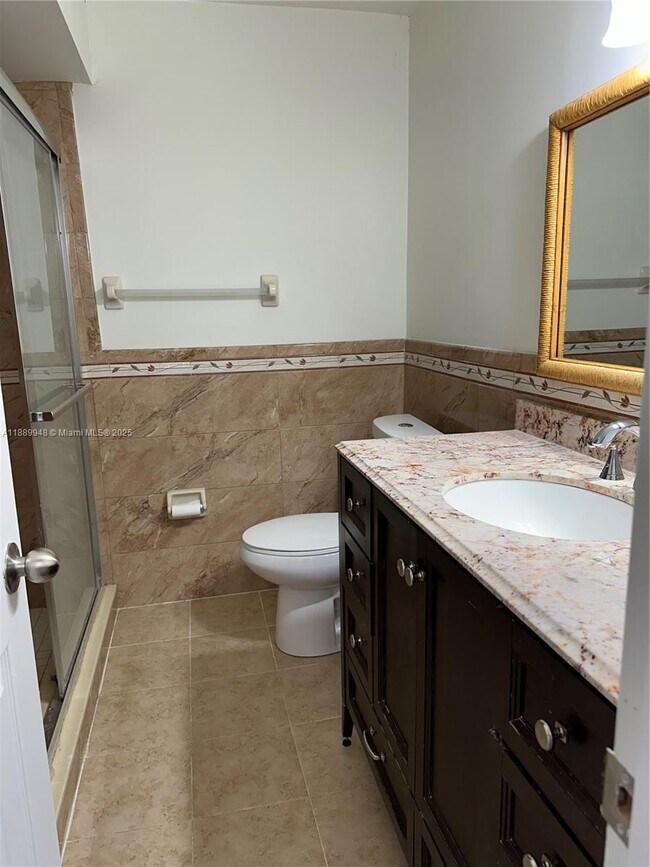 Foto del edificio - 5912 SW 133rd Ct