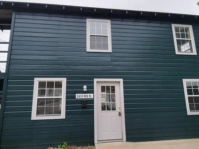 Building Photo - 2410 8th St