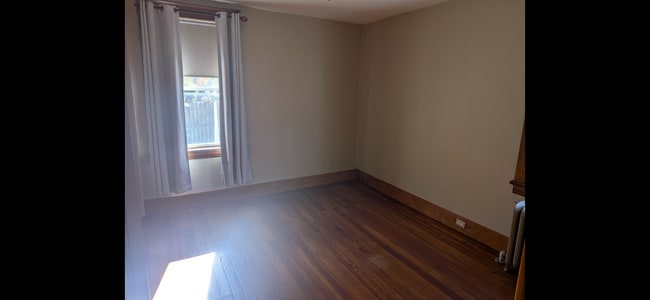 Building Photo - 208 Orchard Pl