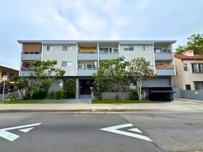 Building Photo - 1150 Normandie Ave