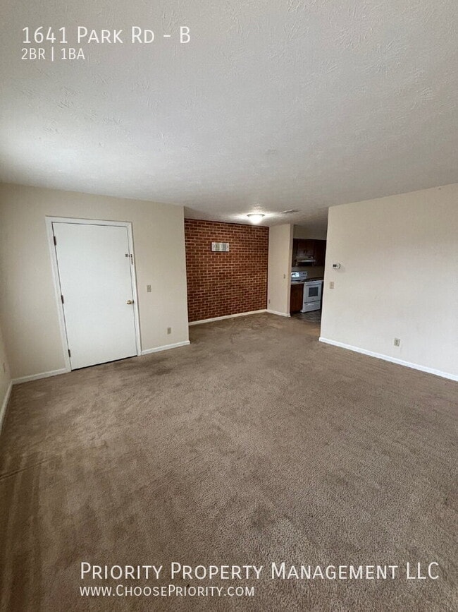 Foto del edificio - 1641 Park Rd